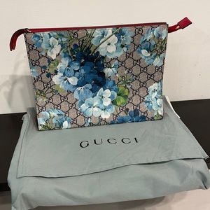 Gucci Clutch